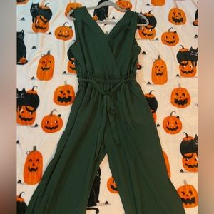 monteau, size Large, dark green, with belt